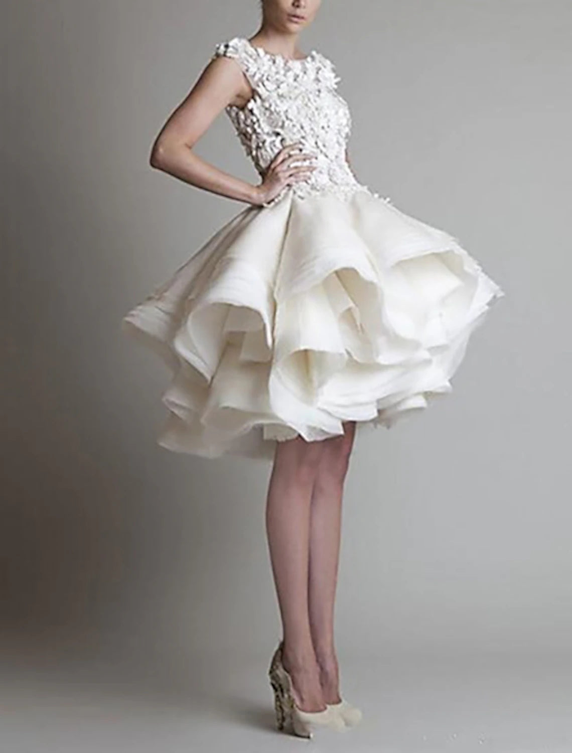 A-line1950s Valentine's Day Sleeveless Jewel Neck Organza with Appliques Tiered Shouder Short/Mini Homecoming Dress